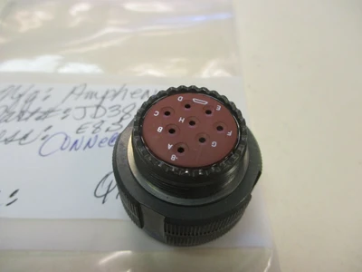 NEW Amphenol JD38999/26WE8SN