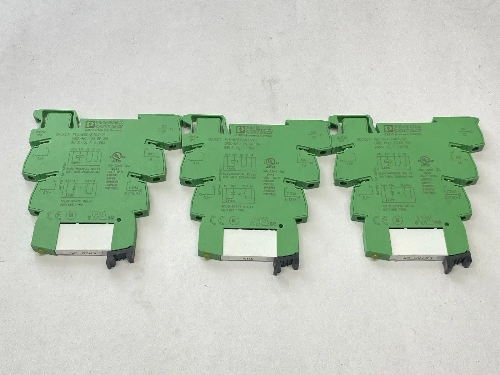 Used Phoenix Contact Relay 2961121 PLC-BSC-24DC/21 2966016 LOT OF 3 Relays & Switches Michigan US | Maverick Industrial Sales #1397852