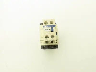 Telemecanique LC1D186 Contactor Motor Starter 32A 690V 15Hp Coil 24VDC Lot of 10