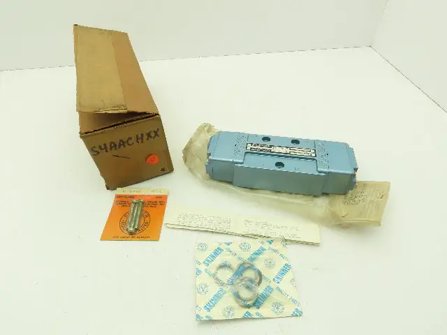 Honeywell Skinner S4AACHXX Pneumatic Directional Control Valve 5/2 Pos 150 PSI