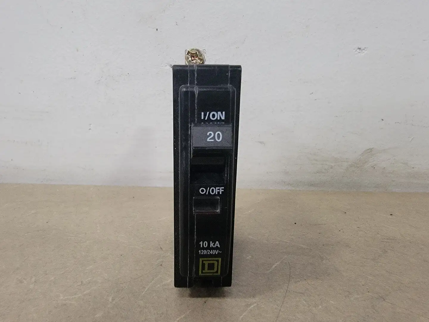 USED SQUARE D QO120