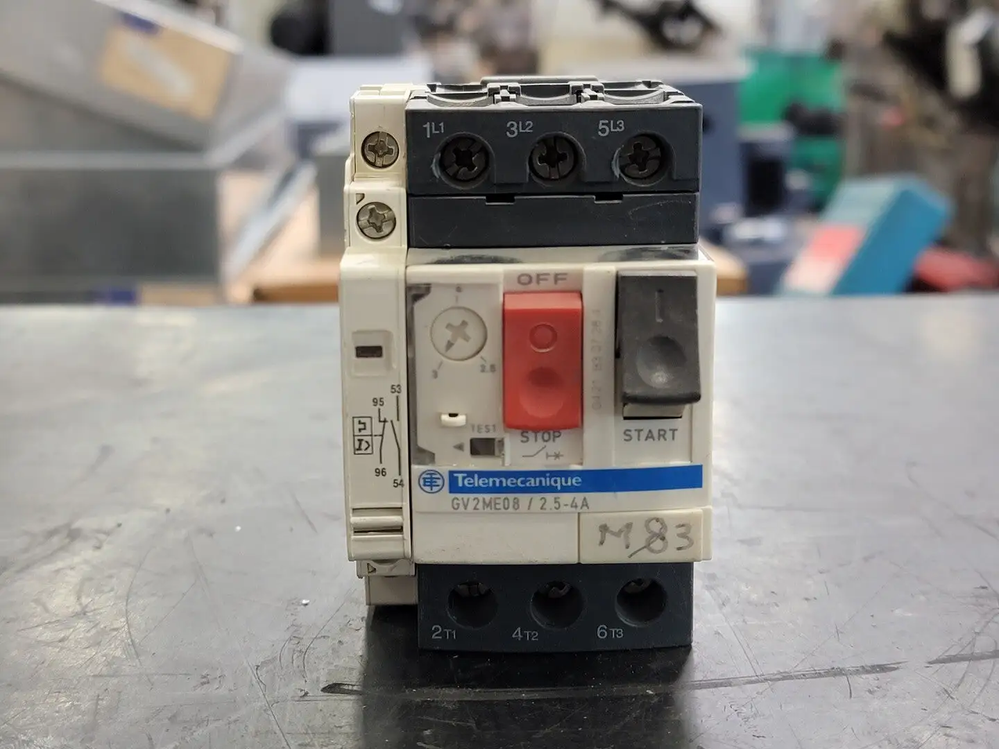 USED SCHNEIDER ELECTRIC GV2ME08