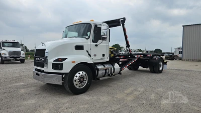 New | in-Stock 2027 MACK MD7 Rolloff Trucks Texas US | Roll Off Truck World #1491899