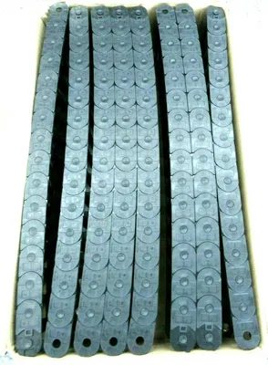 NEW IGUS 350.200.3DD CHAIN 8 SECTIONS @ 42" EA 3502003DD