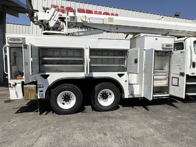 Used 2013 FREIGHTLINER 114SD Truck-Mounted Cranes California US | Big Truck & Equipment #1412339