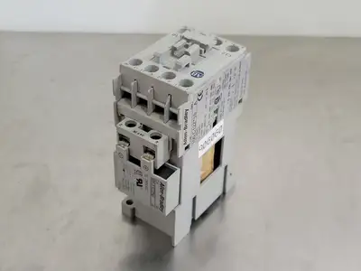 USED ALLEN-BRADLEY 100-C12ZJ10