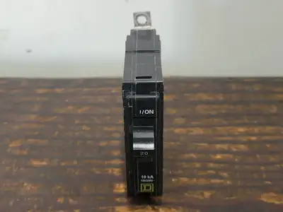 20 Amp, 1 Pole, 240 volts Circuit Breaker