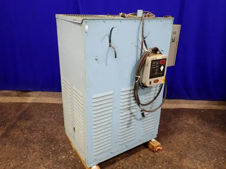 Used UNIVERSAL DYNAMICS CORPORATION UDC50 Misc Plastics Equipment Ohio US | HGR 24 #867195