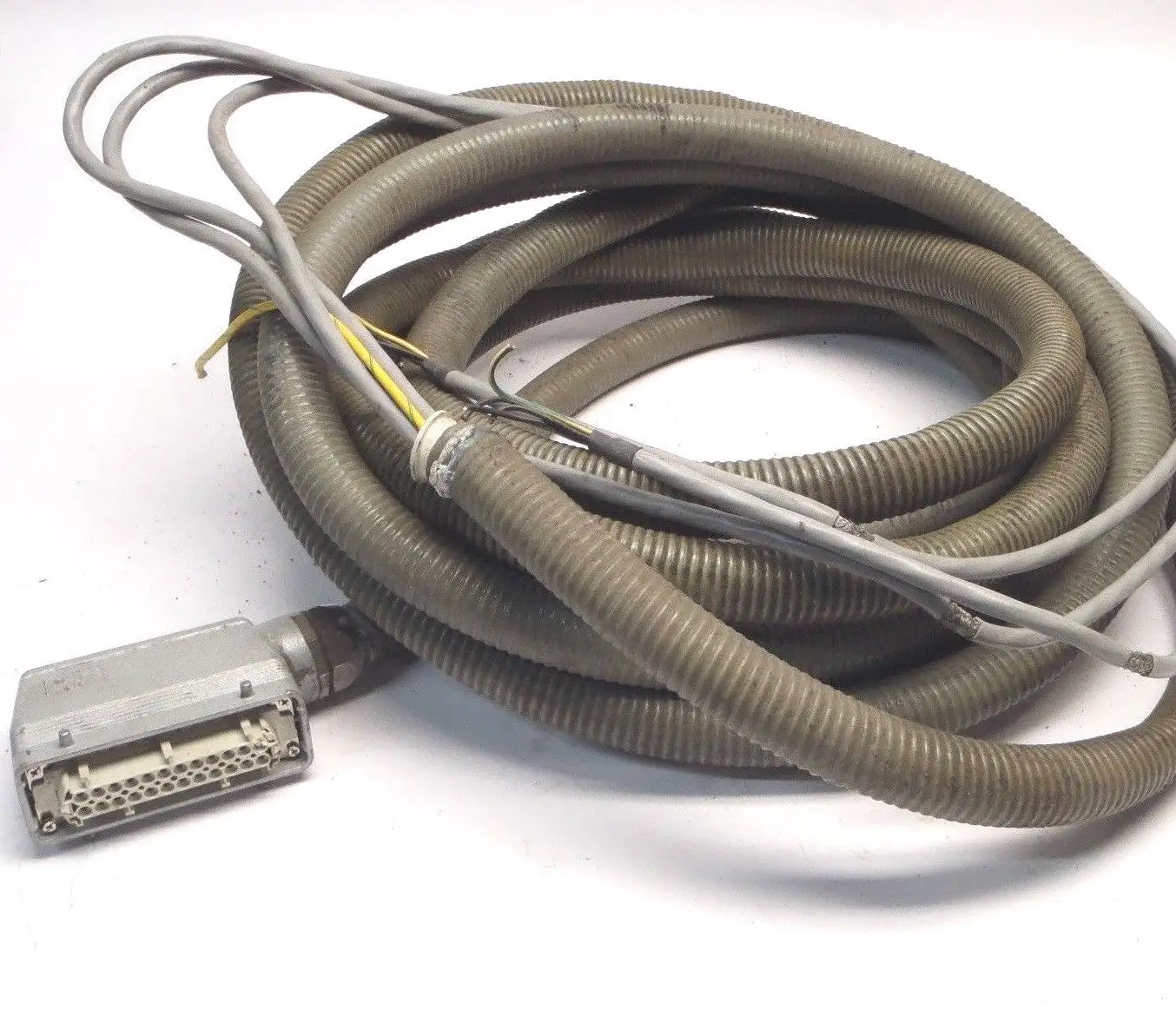 Used Wittmann Battenfeld XM Armored Robot Control Cable 20' ft Robot Parts Michigan US | Maverick Industrial Sales #1489275
