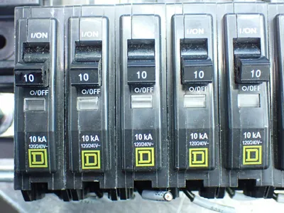 Used SQUARE D NQM810M1CSB8 Electrical Panels Ohio US | HGR 24 #882981