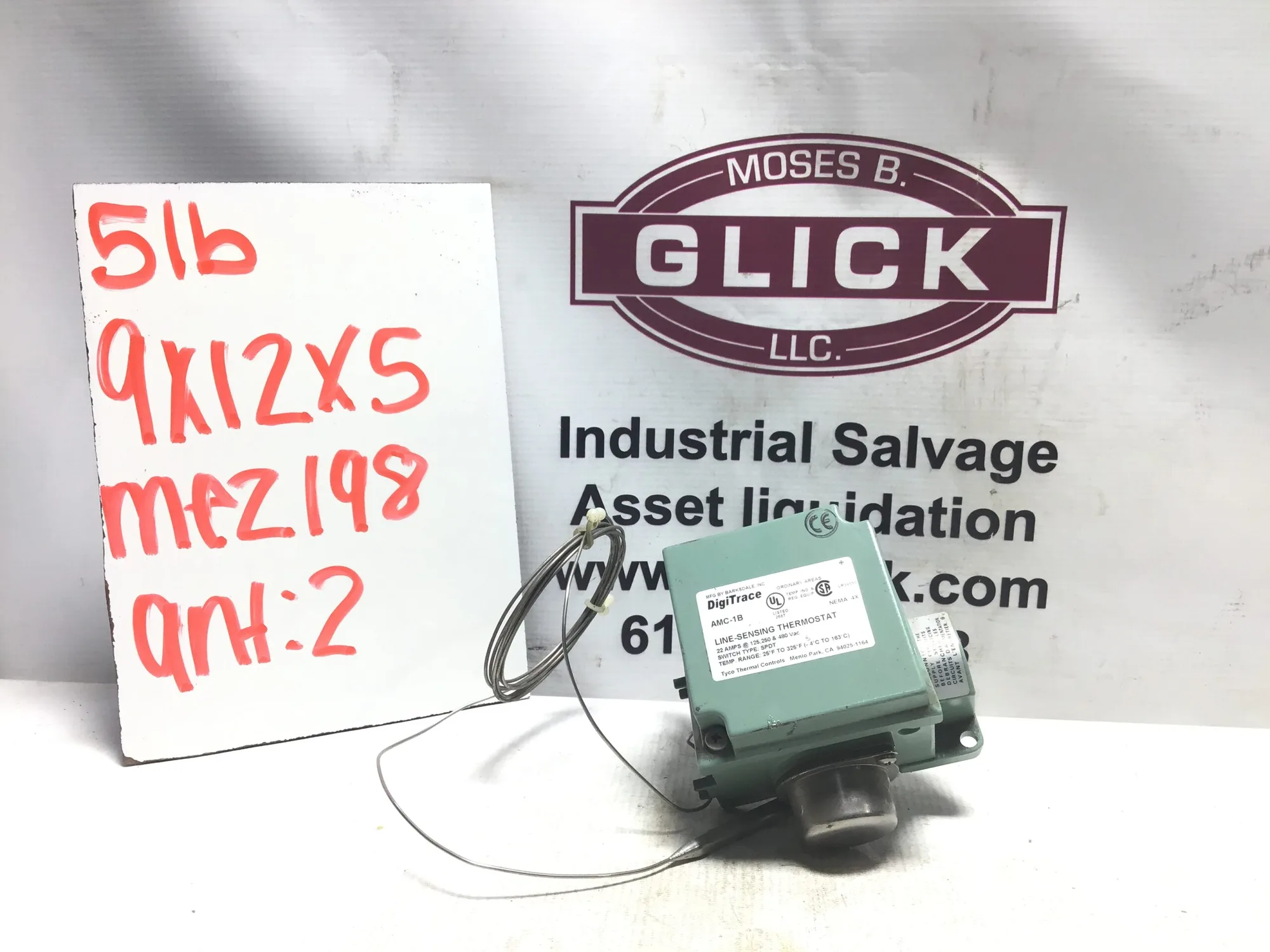 Tyco Thermal AMC-1B CE NEMA 4X LINE-SENSING THERMOSTAT 22 AMPS