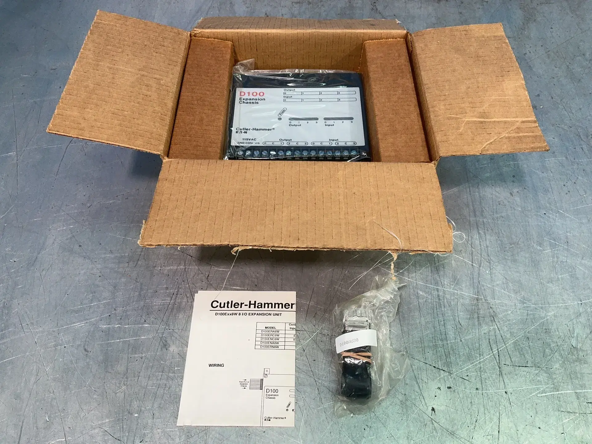 Used CUTLERHAMMER D100ERC8W PLC Expansion Units Ohio US | HGR 24 #1415376