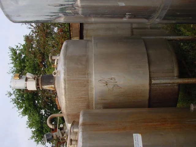 2390L S/S Jktd Enclosed Mixing Tank