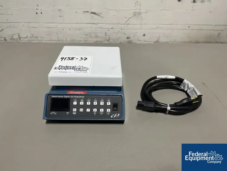 Used Cole-Parmer Cole-Parmer Digital Hot Plate Stirrer, Model 04644-10 Miscellaneous Laboratory Equipment Ohio US | Federal Equipment Company #126905
