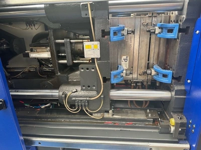 Used 2017 HAITIAN MA900 Injection Molding Machines GB | Charter Auctions #1364770