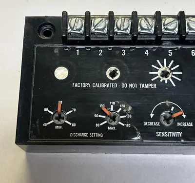 Used MAXITROL A1044 Amplifiers Ohio US | Surplus Asset Holdings #1246917