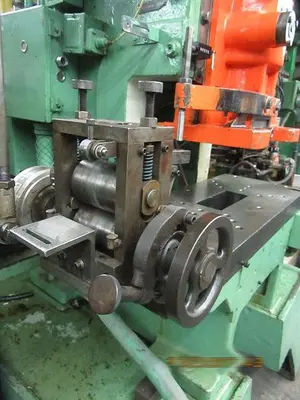 1679-230 Perkins 22 Ton HIGH SPEED Gap Frame Flywheel Power Press, Model 22