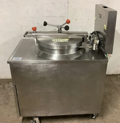 152-0194 BKI FKM Electric Pressure Fryer