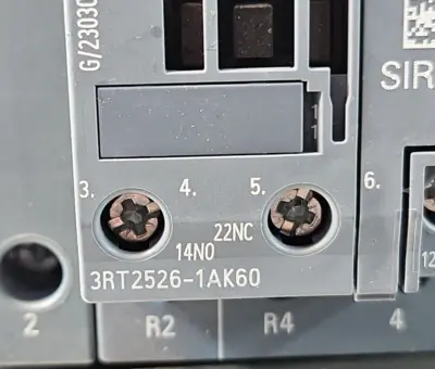 Siemens 3RT25261AK60 4Pole Contactor 25A 11kW 120Vdc Coil (BIN412)