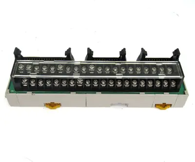 USED OMRON XW2B-40J6-2B