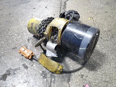Vulcan 1/2 Ton Electric Hoist