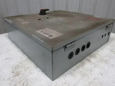 Electric Enclosure 24"x24"x7" Hinged Door W/Back Plate & 30A Fused Disconnect