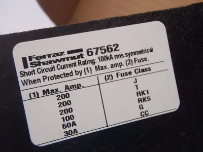 67562 | Mersen  Intermediate Dual Fuse Block PDB 600V B2155419 - New Other