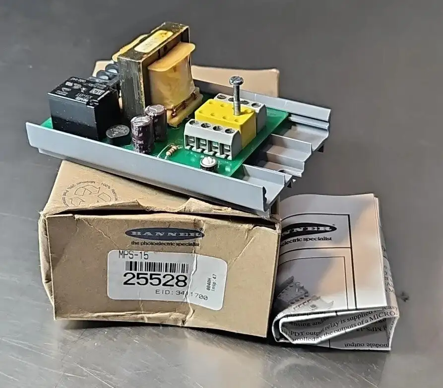 Banner MPS 15 SENSOR AMPLIFIER. Loc5E25
