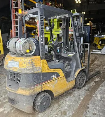 USED 2014 CATERPILLAR C5000