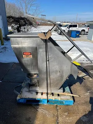 USED LYCO MANUFACTURING, INC. 24" WIDE SCREEN