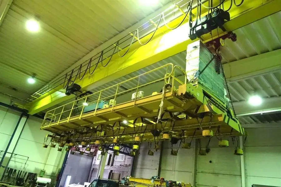USED FIMEC CRANE WITH MAGNETIC PLATE HOIST 15 TON X 12 500 MM