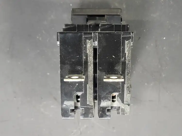 Used SIEMENS BQ250 Switchgears British Columbia CA | Lenmark #242063