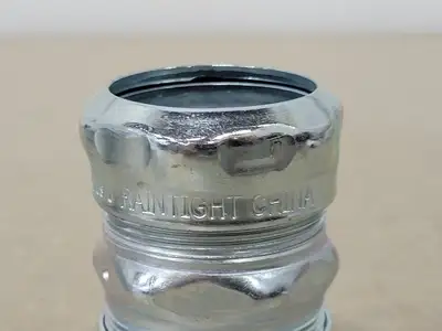 1-1/4" Raintight EMT Compression Coupling (Box of 8)
