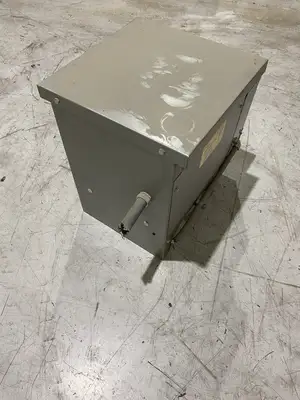 USED DONGAN 3P 15KVA 4480/208~120 WITH DONGAN 85-1045SH 1P 240X480/120/240