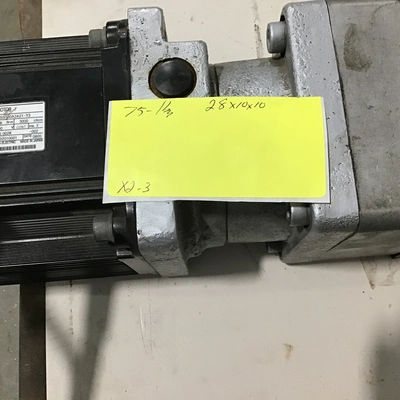 Yaskawa Electric SGMSS-30A2A21-Y3 AC Servo Motor 200V with Shimpo Nidec Reducer