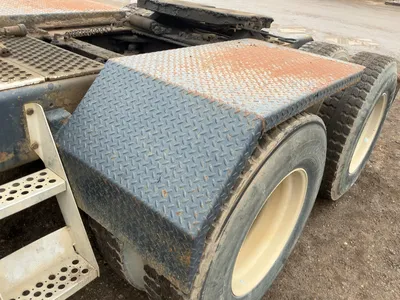 USED 1997 KENWORTH T800