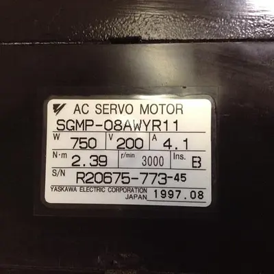 USED YASKAWA SGMP-08AWYR11