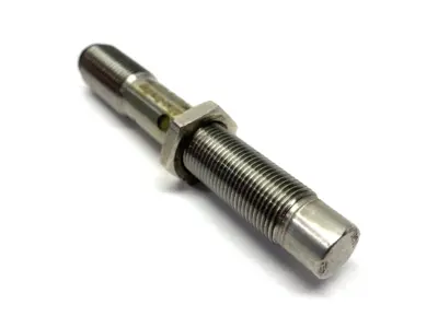 Used Allen-Bradley Ser. B Inductive Sensor MISSING HEX NUT & DAMAGED Proximity Sensors Michigan US | Maverick Industrial Sales #1470231