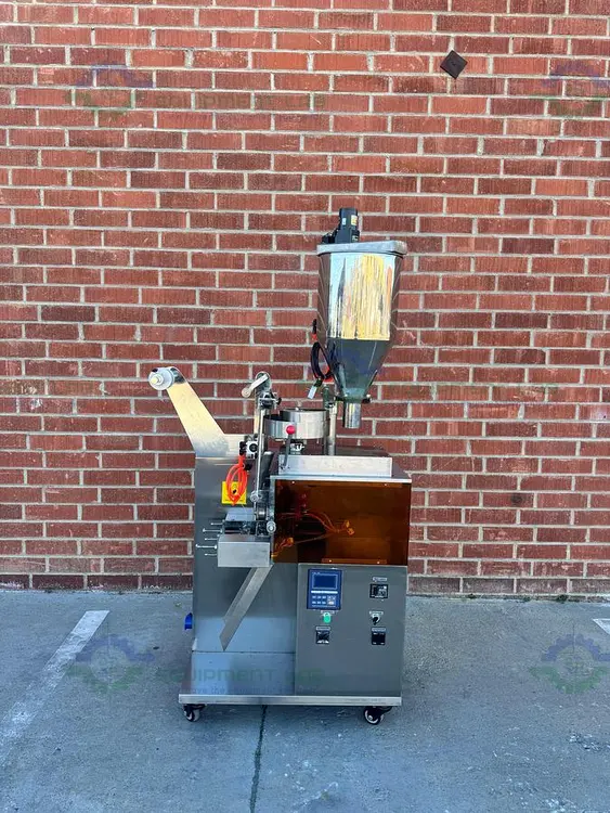 Used CHINESE DS-200A PACKAGING MACHINE 220V W/ SANCH S900.2S0.75G VFD Vertical Form Fill Sealing Machines (VFFS) California US | Equipment Lab #488882