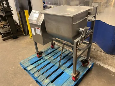 USED DANIELS FOOD EQUIPMENT DMX QUAD 100