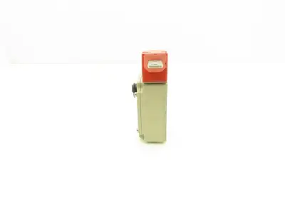 Omron D4BL-2DRA Solenoid Interlock Safety Door Switch 24VDC