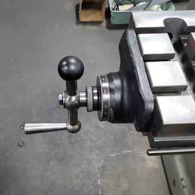 BRIDGEPORT Series 1 2 HP Mills, Vertical | Machinery Central (11)