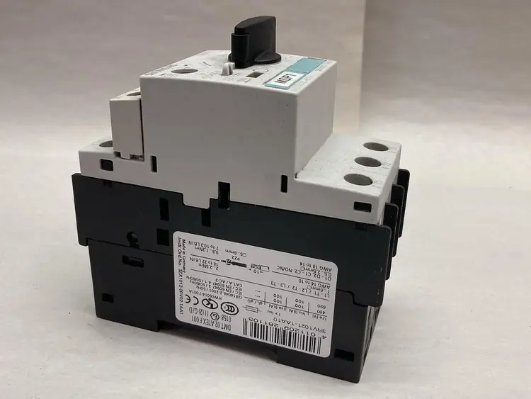 New | in-Stock SIEMENS 3RV1021-1AA10 Miscellaneous Equipment (Electrical & Power) | Surplus Asset Holdings #1189789
