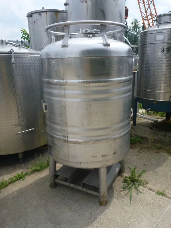 1000 L Vertical Stainless Steel Storage Tank