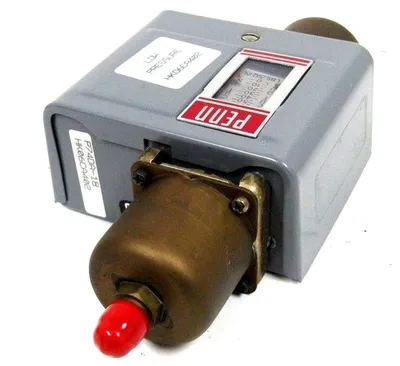 NEW PENN HK06CA402 PRESSURE SWITCH P74DA-18