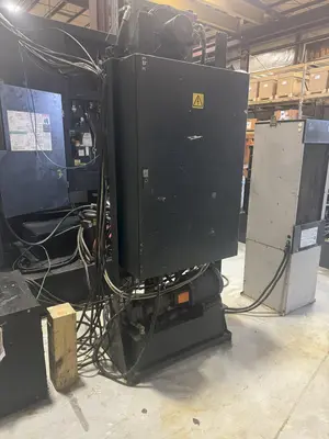 USED 2010 MAKINO A61