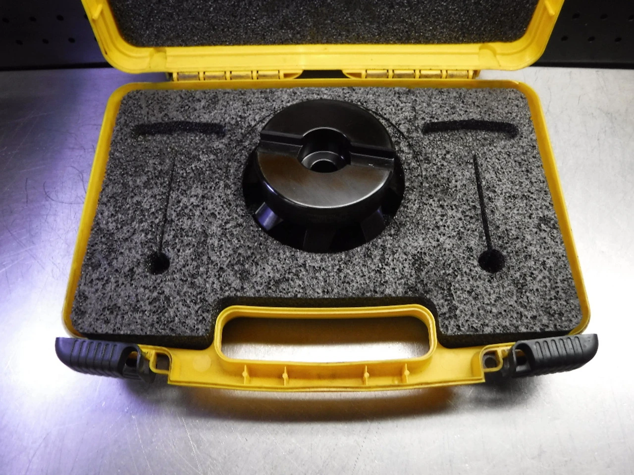 Kennametal 5" Indexable Facemill 1.5" Arbor 1734189R01 (LOC1869B)