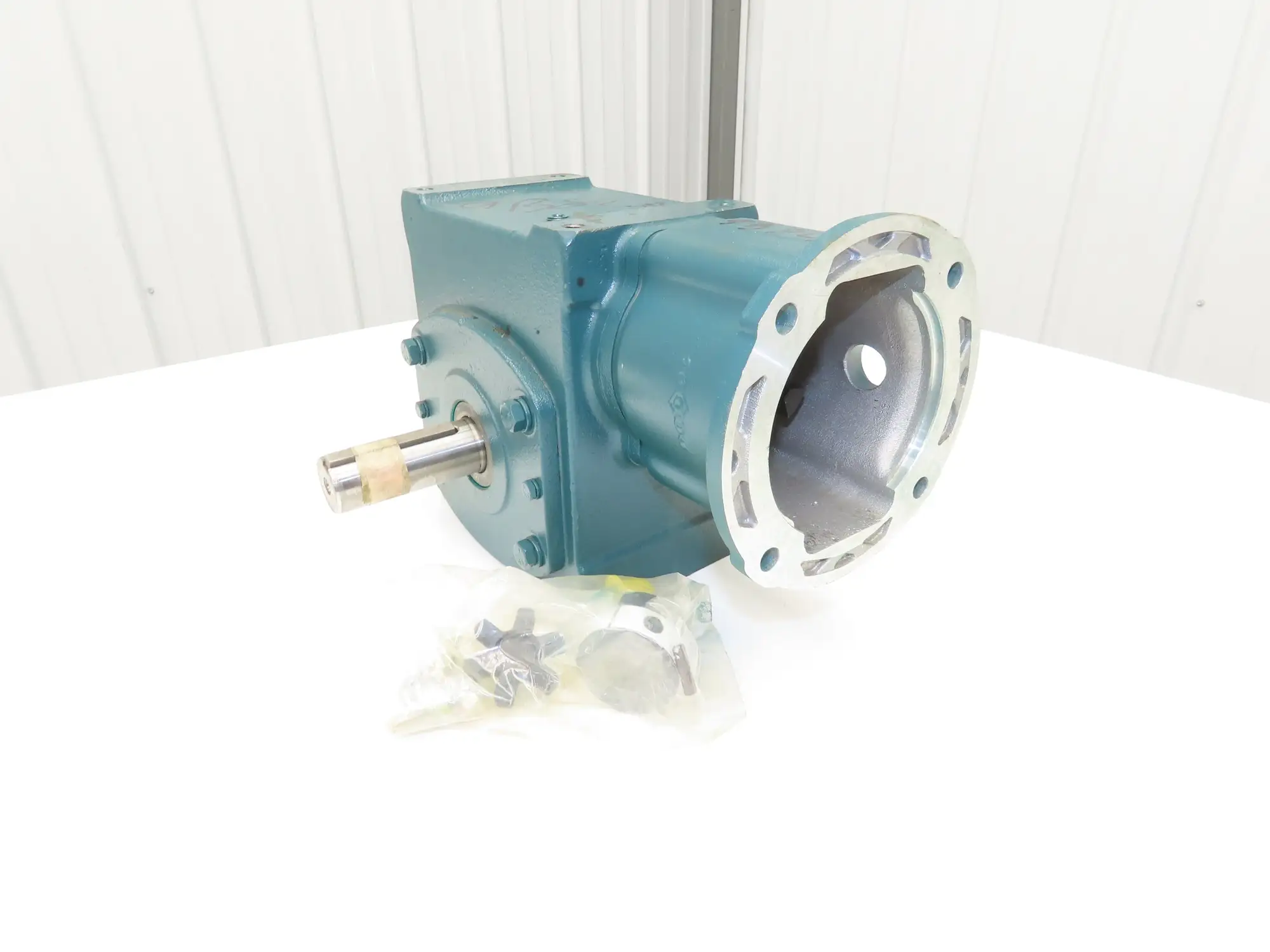 Dodge Tigear 30A15L14FH Worm Gearbox 15:1 Reducer 5Hp 116rpm 140TC LH Output