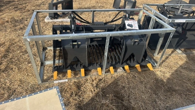 Rock Grapple	Landhonor	2025	Unused	RGB-11-72W