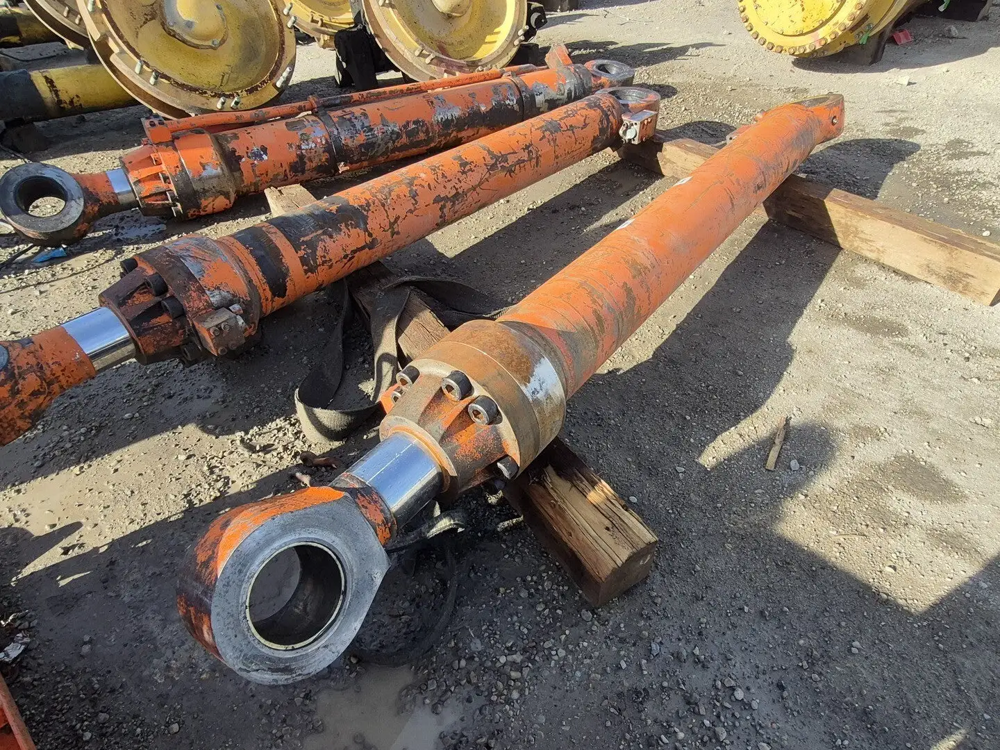 USED HITACHI 4456955